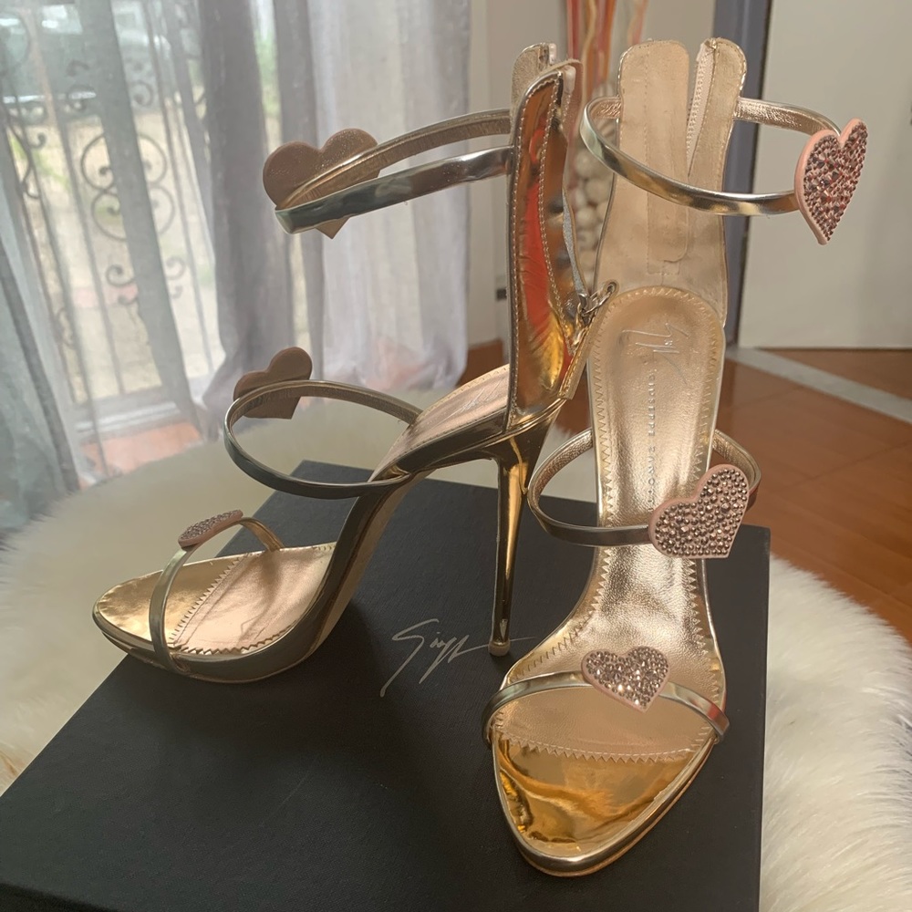 ‼️SOLD‼️Giuseppe Zanotti Metallic Three-Strap Sandal